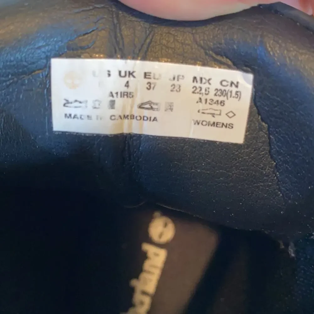 Timberland Black Londyn Leather Lace Up Sneakers 6